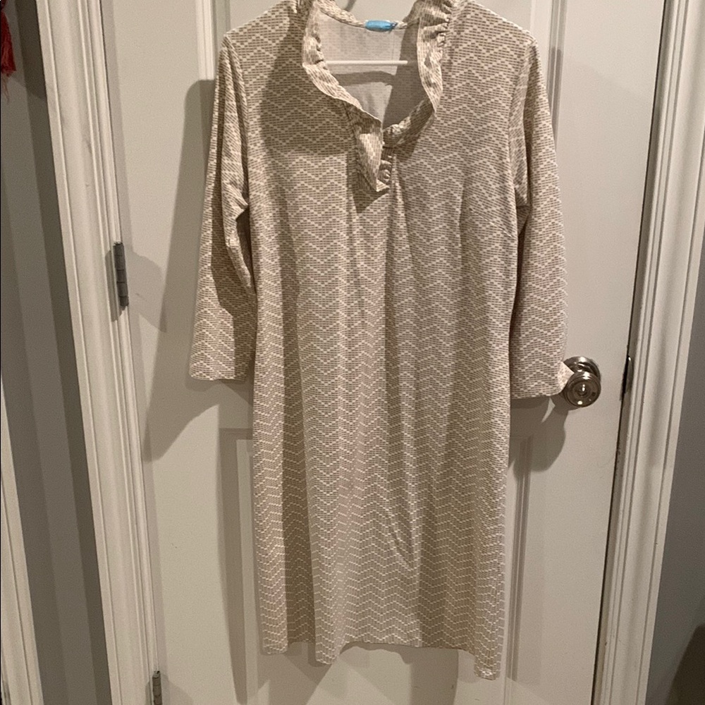 J. McLaughlin Durham Catalina Beige Ruffle Neck Dress, Size L